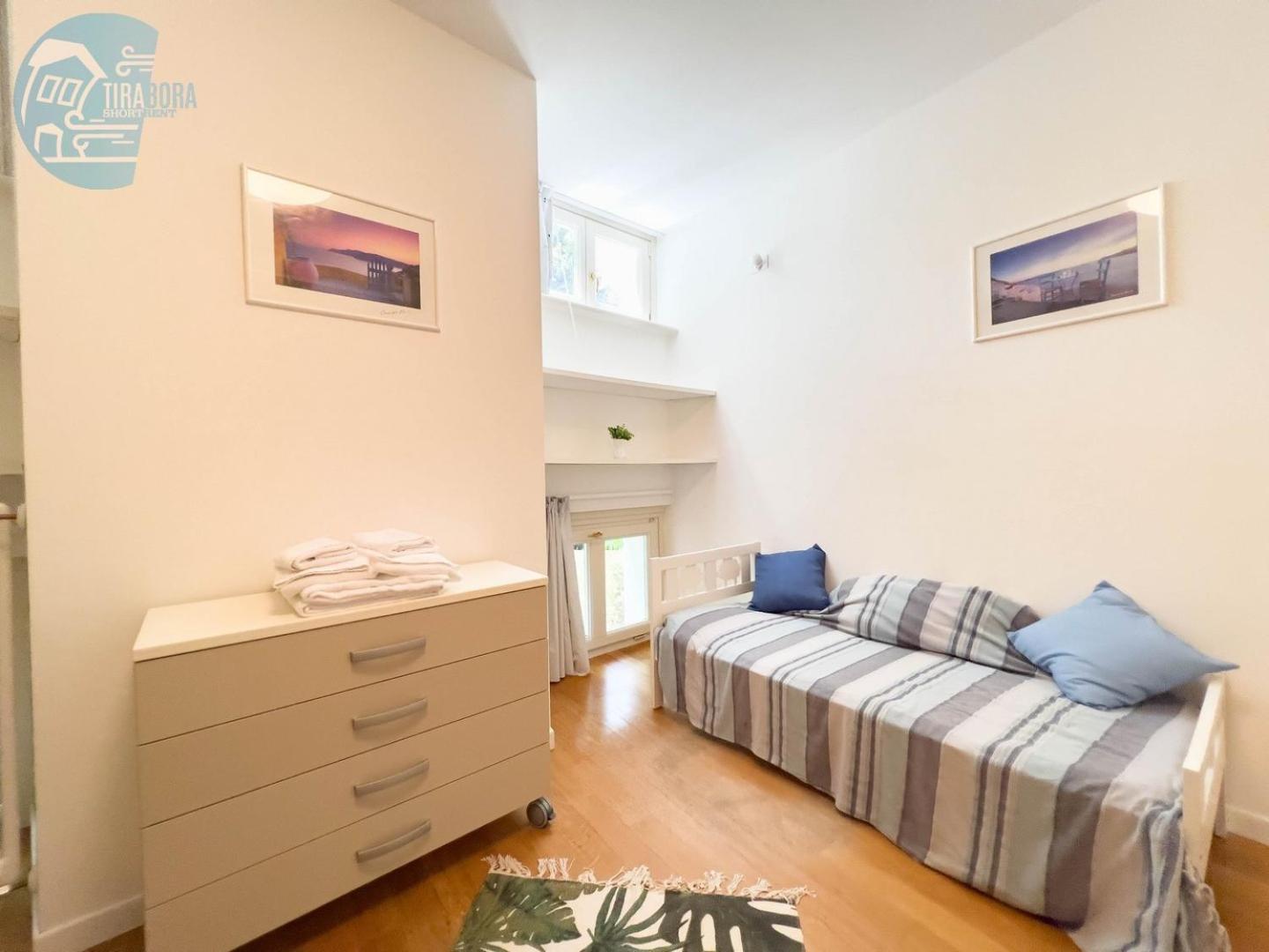 Ferienwohnung Cattedrale 5 Tirabora Short Rent Triest Exterior foto