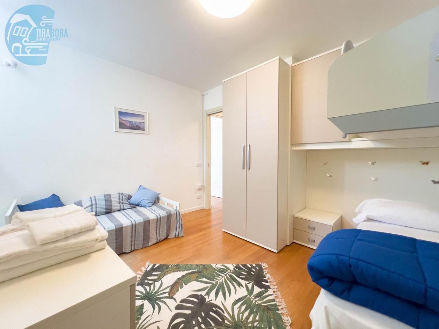 Ferienwohnung Cattedrale 5 Tirabora Short Rent Triest Exterior foto